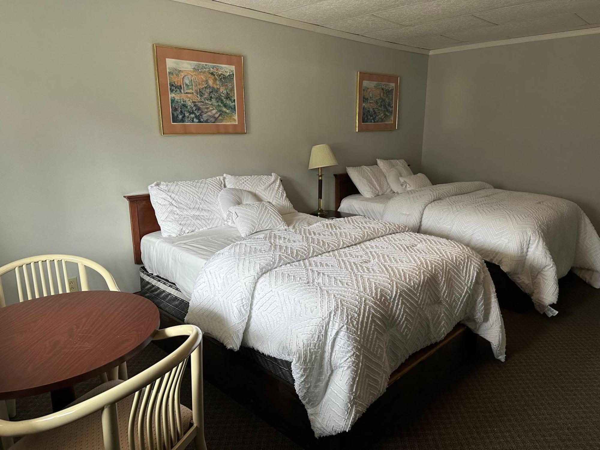 Economy Inn Alfred المظهر الخارجي الصورة